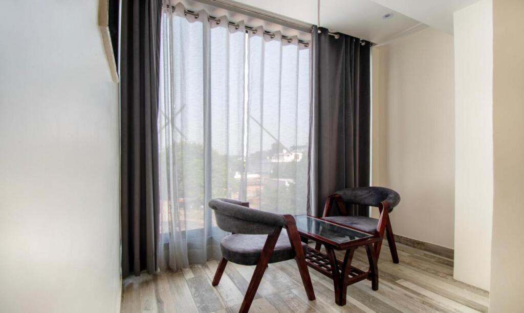 Большая Нойда: Treebo Expo Mart Inn Greater Noida