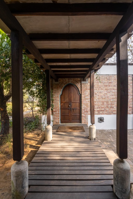 Гуруграм: Sadhrana Bagh - Bamboo House