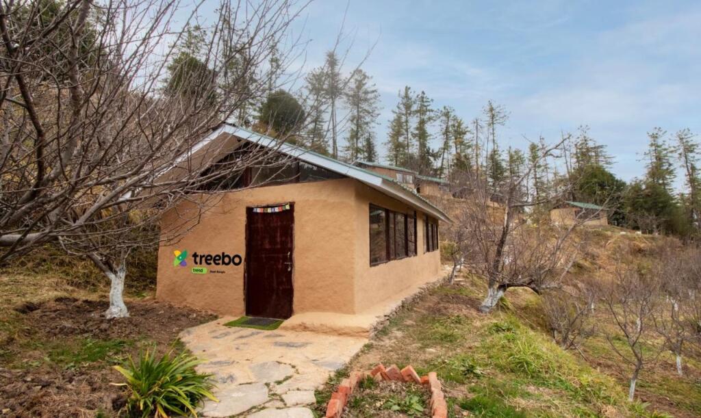 Куфри: Treebo Daak Bangla Retreat With Mountain View