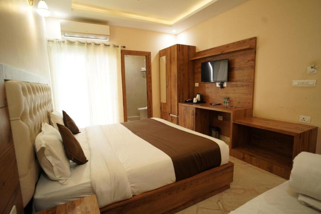 Ришикеш: Hotel Anant Rishikesh