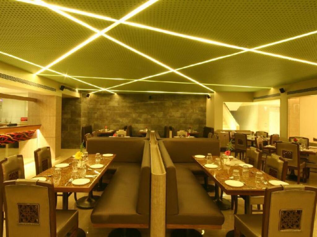 Мумбаи: The Maharaja Business Hotel