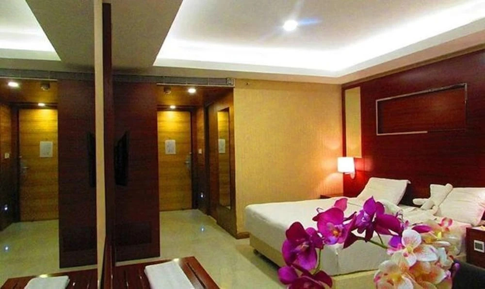 Ченнаи: Fabhotel Prime Le Palace