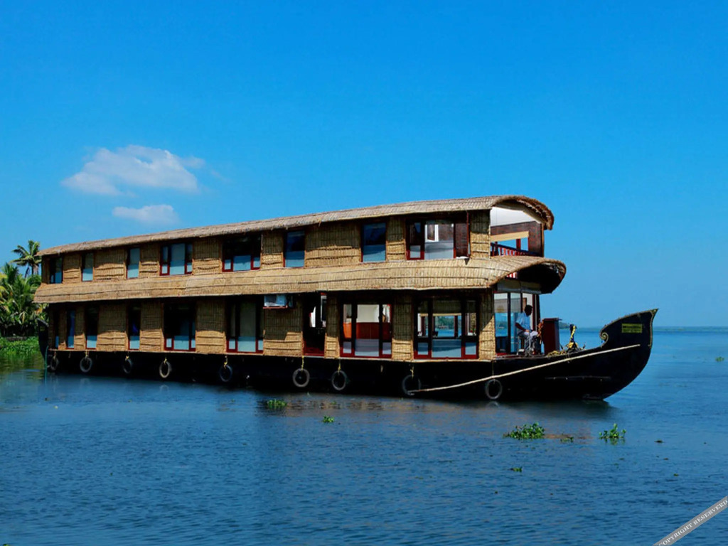 Аллеппи: Grand Nirvana Ultra Luxury House Boat