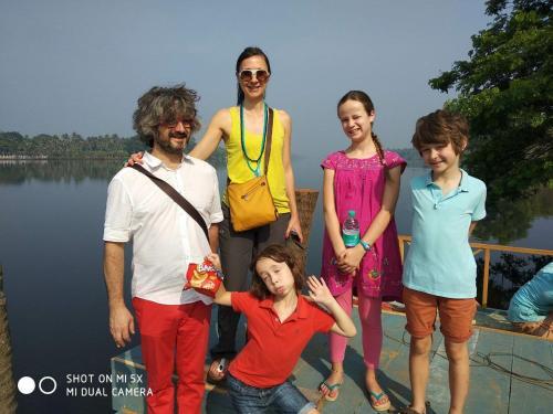 Вайпин: Manjaly Backwater Deluxe Resort