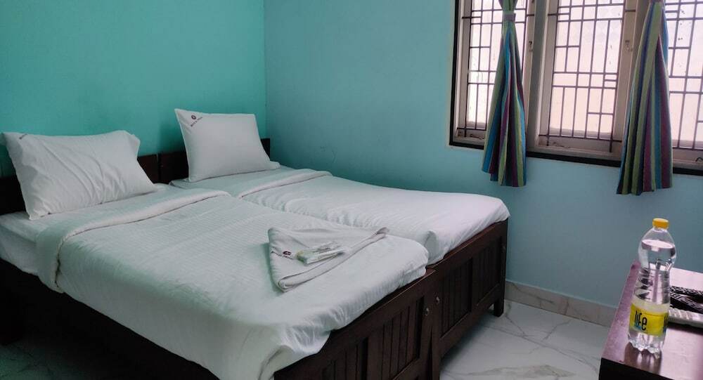 Мадурай: PPH Living Lakshmi Palace