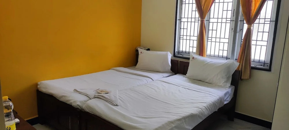 Мадурай: PPH Living Lakshmi Palace