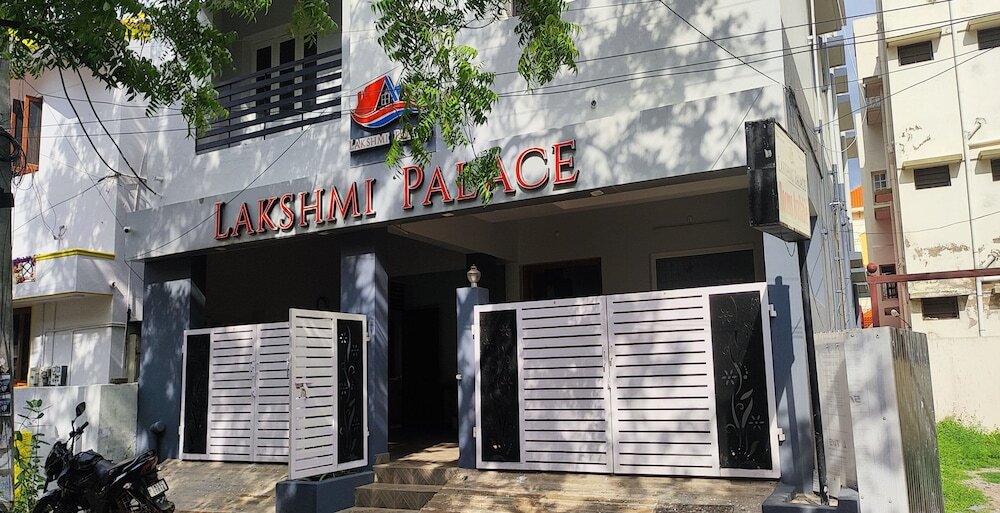 Мадурай: PPH Living Lakshmi Palace