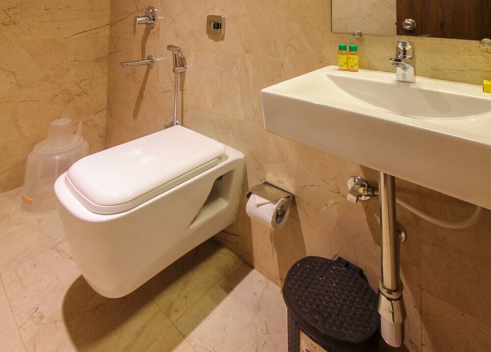 Мумбаи: FabHotel Adlon Andheri East
