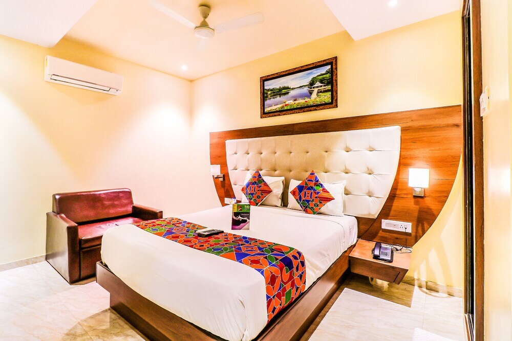 Мумбаи: FabHotel Adlon Andheri East