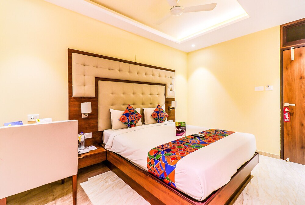 Мумбаи: FabHotel Adlon Andheri East