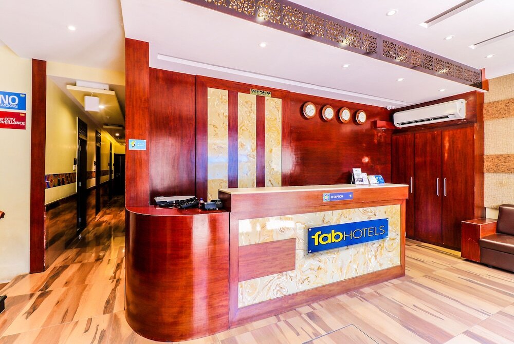 Мумбаи: FabHotel Adlon Andheri East