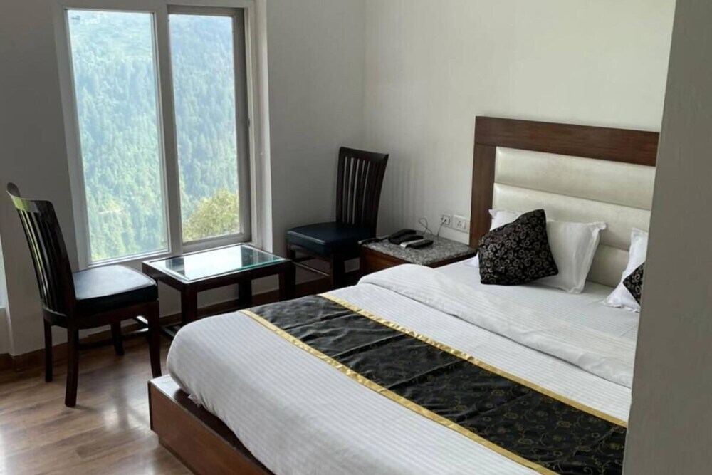 Чамба: Hotel Lifestyle Dalhousie