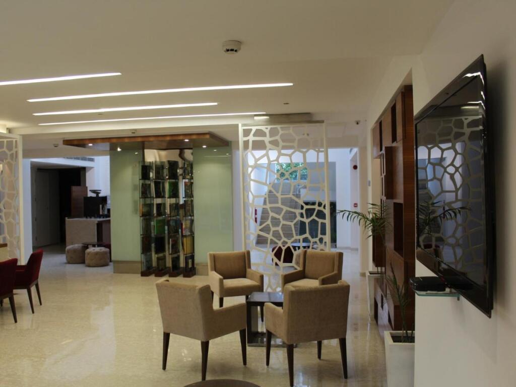 Keys Lite by Lemon Tree Hotels, Mayfield, Gurugram — фото 2