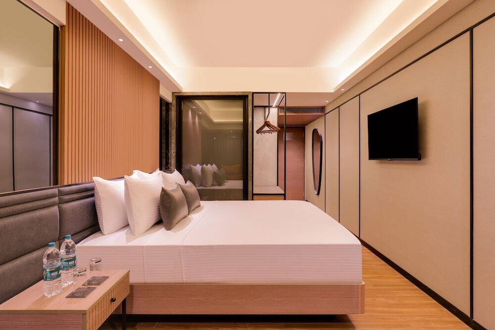 Мумбаи: Lemon Tree Premier Malad Mumbai