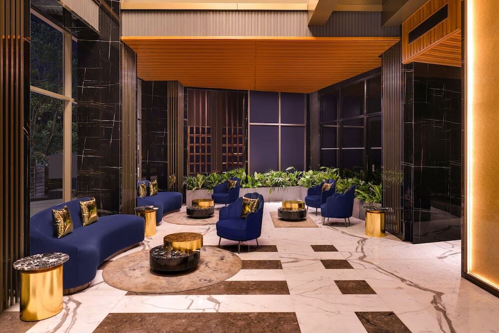 Мумбаи: Lemon Tree Premier Malad Mumbai