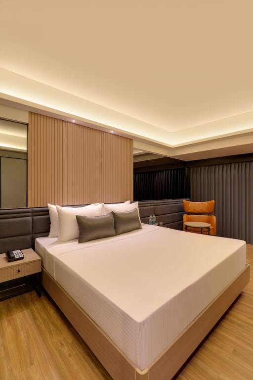 Мумбаи: Lemon Tree Premier Malad Mumbai
