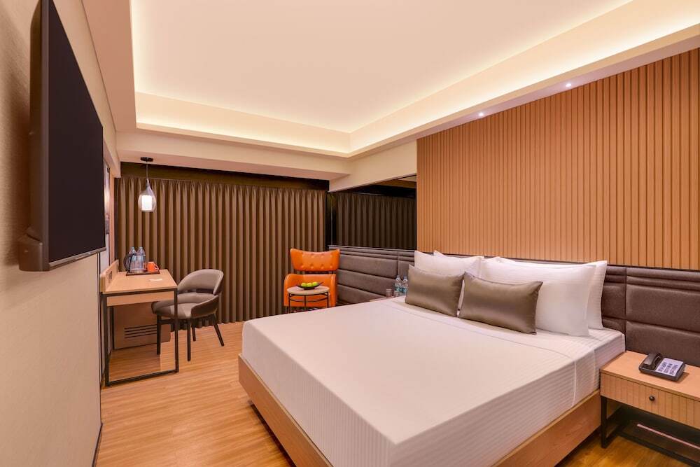 Мумбаи: Lemon Tree Premier Malad Mumbai