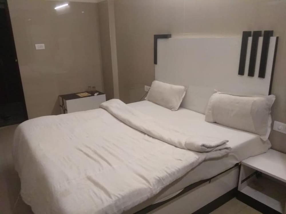 Харидвар: Goroomgo Shiva Inn Haridwar