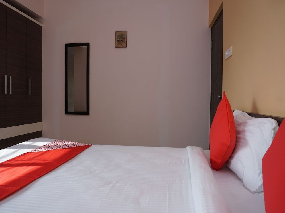 Колхапур: OYO 26151 House Khas Pranaam Apartment