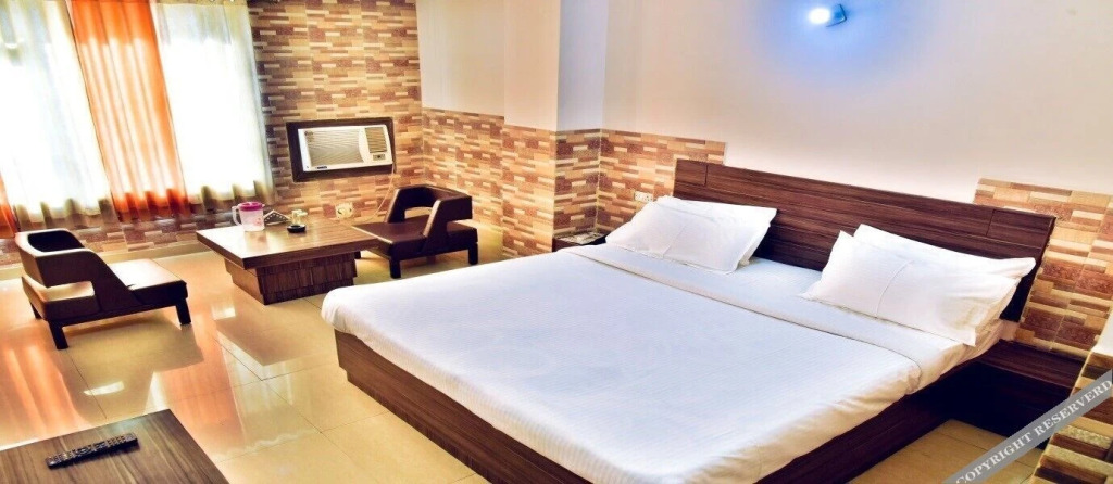 Берпер: Clarks Inn Express
