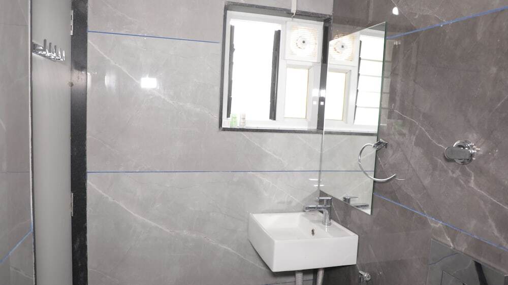 Сомнатх: VITS SelectSasangir