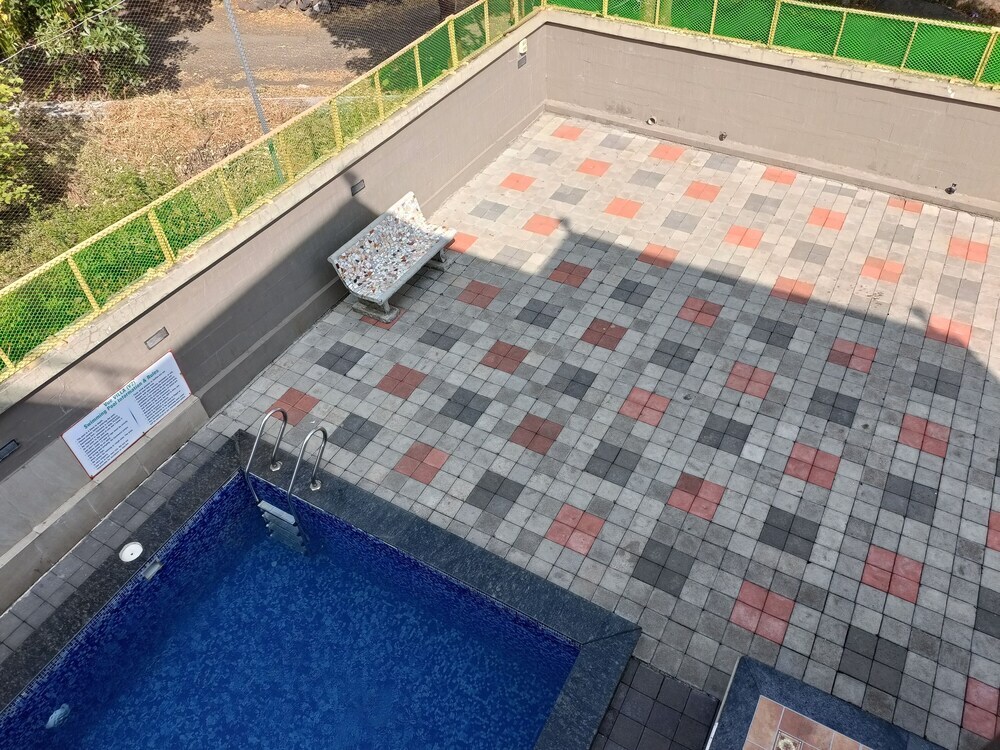 Игатпури: Vue Villa