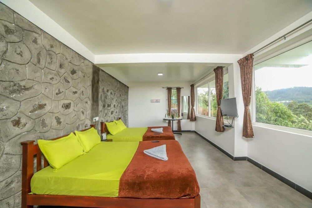 Ути: Peri Resorts by Indostays