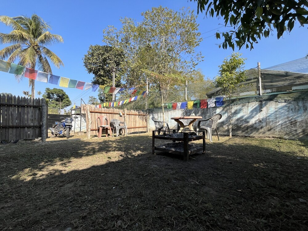 Кохора: Green Reed Homestay