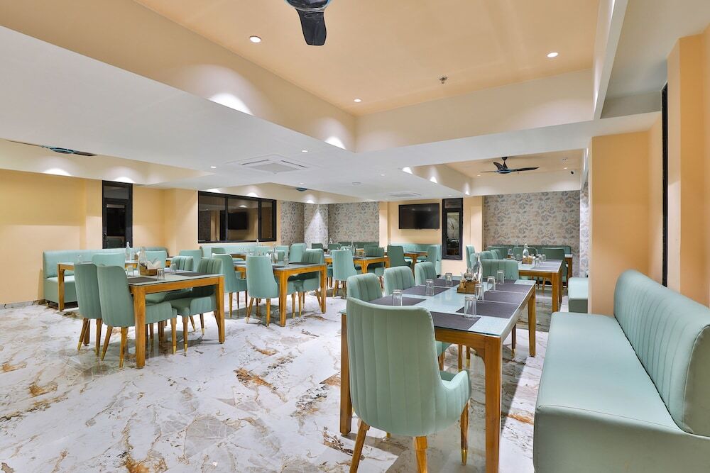 Гандхинагар: FabHotel Prime Empyrean