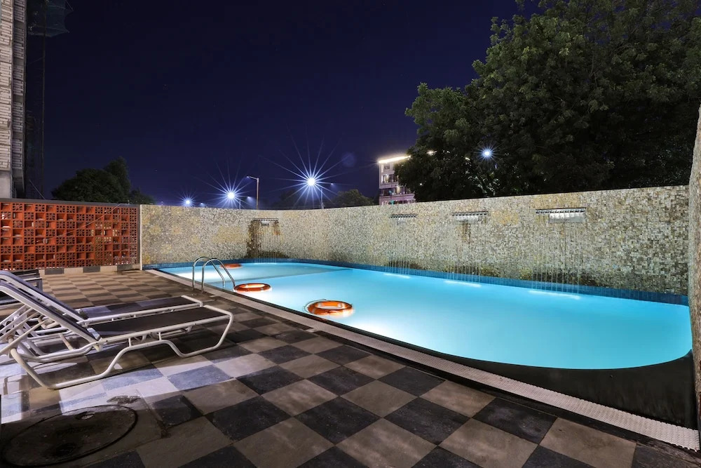 Гандхинагар: FabHotel Prime Empyrean