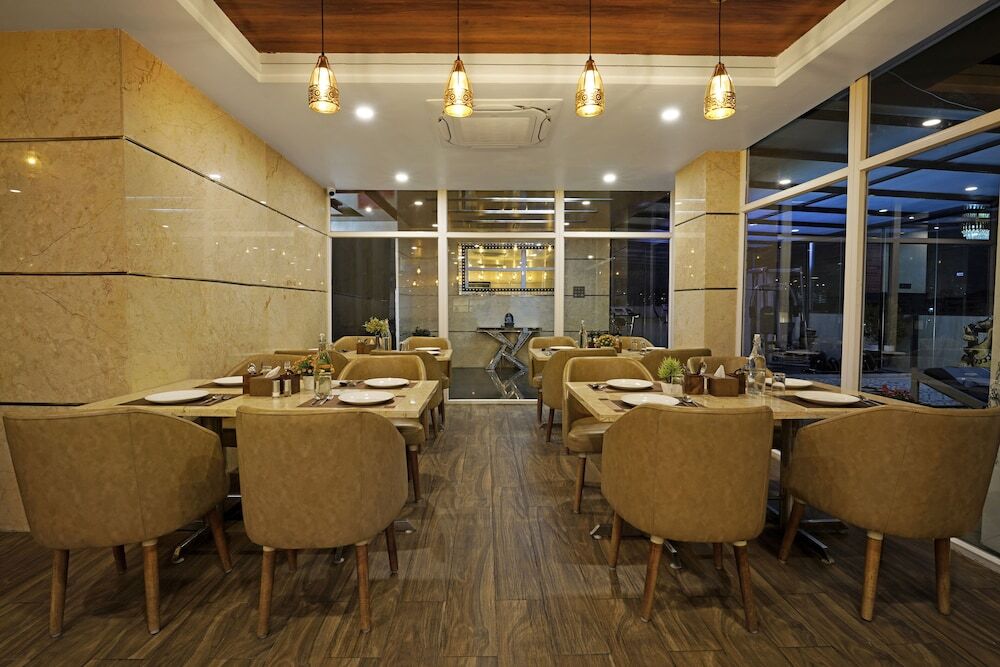 Бангалор: Kingston Hotel
