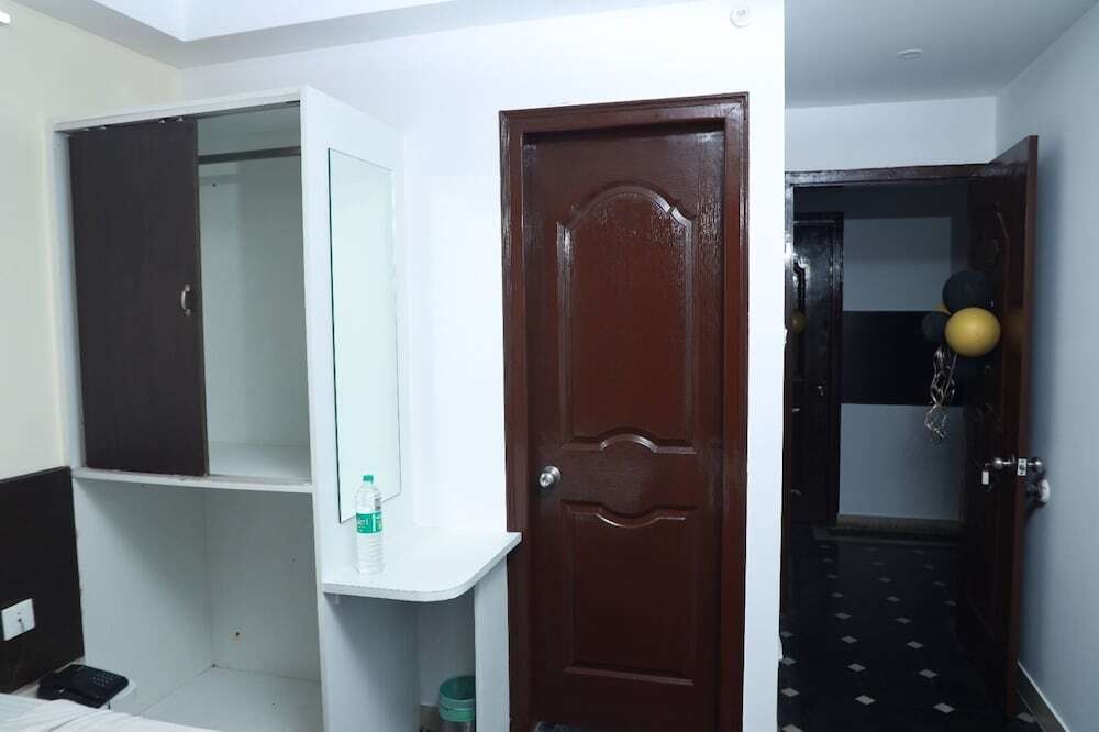 Бангалор: Urban Stay Chairmen Hotel