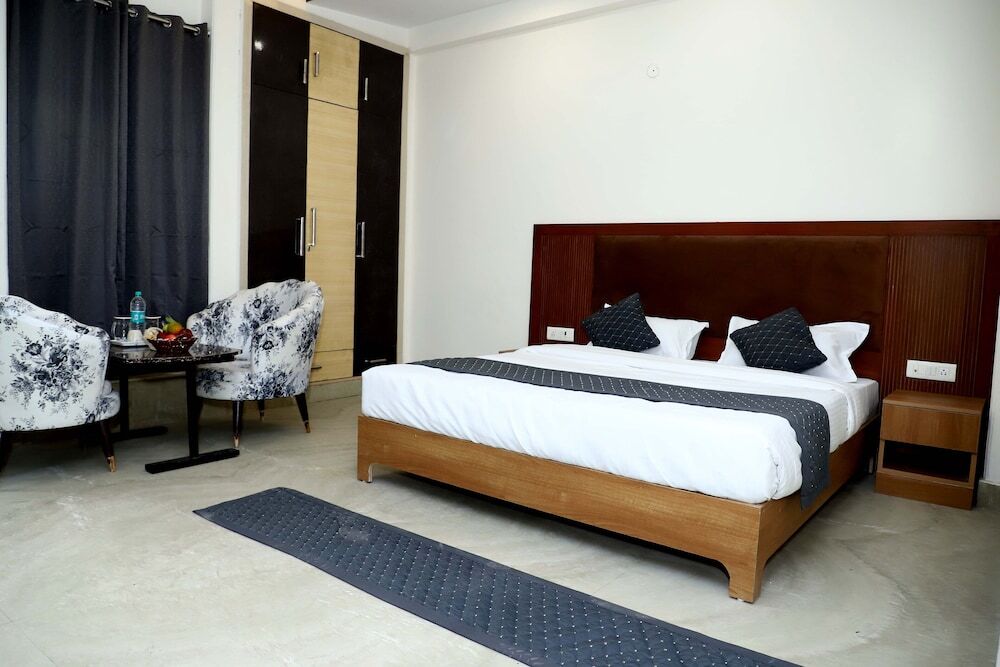 Нойда: Lyf Corporate Suites - Noida Sector 19