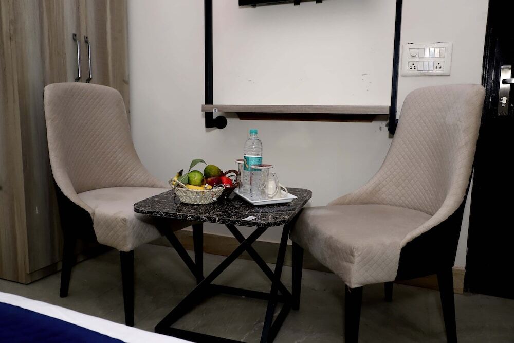 Нойда: Lyf Corporate Suites - Noida Sector 19