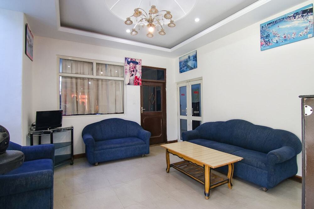 Манали: Fabhotel Baragarh Regency