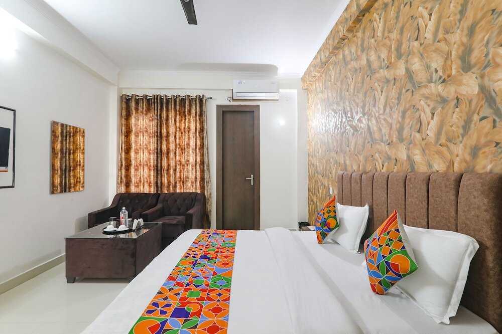 Праяградж: Fabhotel The Villa I