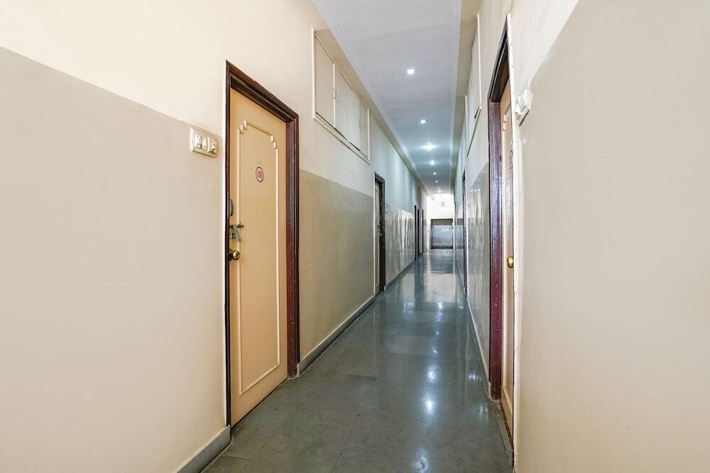 Fabhotel Girija — фото 3