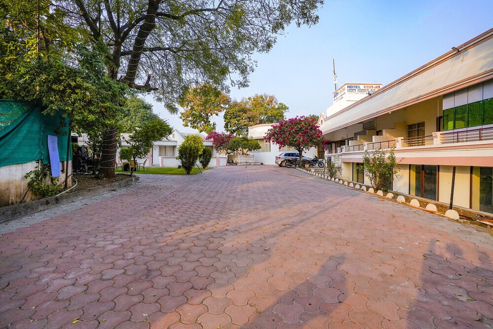 Аурангабад: Fabhotel Girija