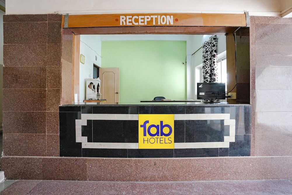 Fabhotel Girija — фото 2