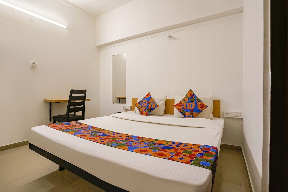 Нашик: Fabhotel Saubhagya Elite
