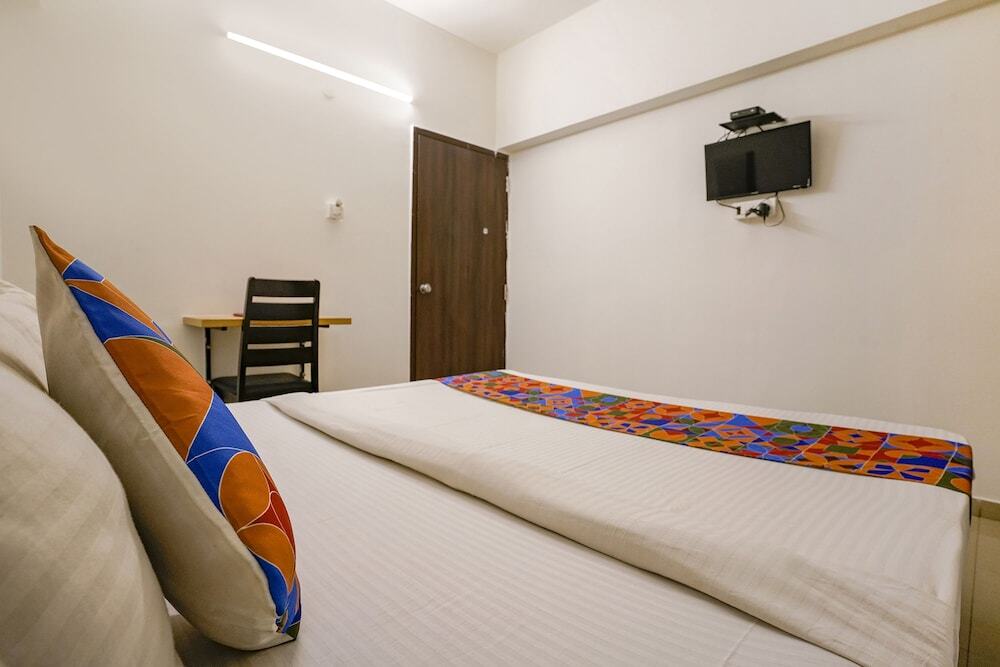 Нашик: Fabhotel Saubhagya Elite