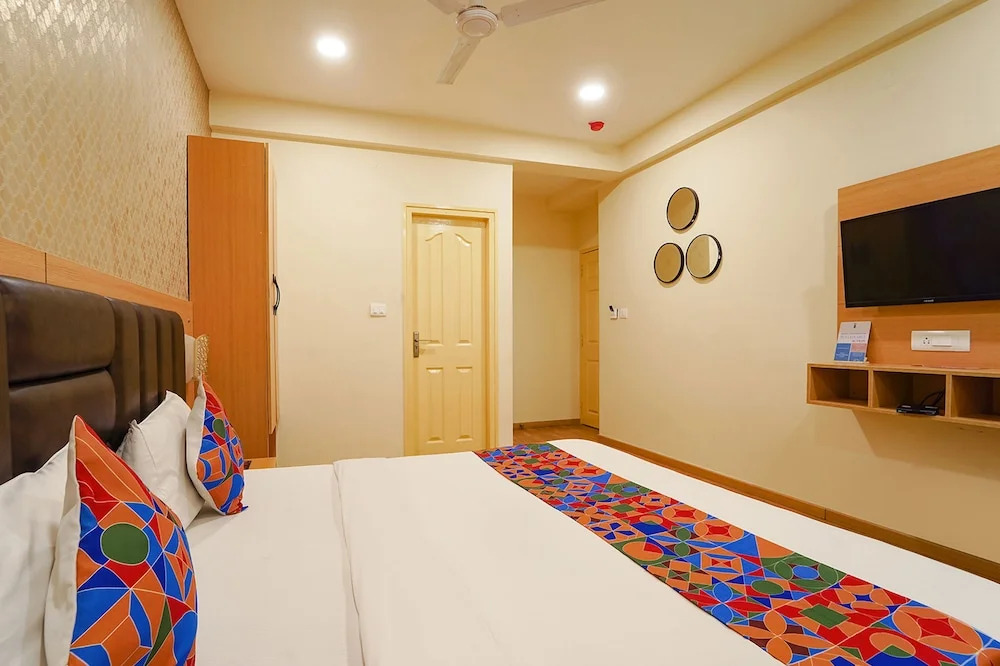 Бангалор: FabHotel Radiance Boutique