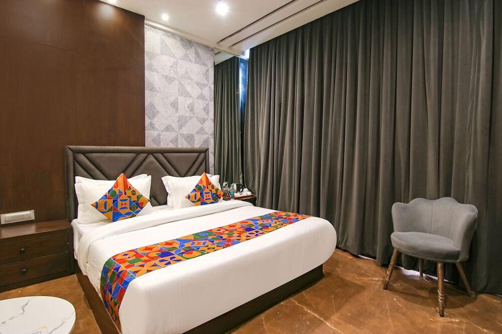 Лудхиана: Fabhotel Prime K9 Crown