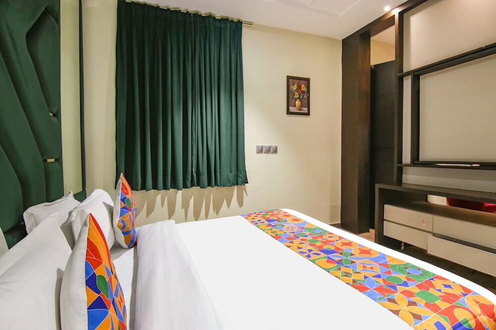 Лудхиана: Fabhotel Prime K9 Crown