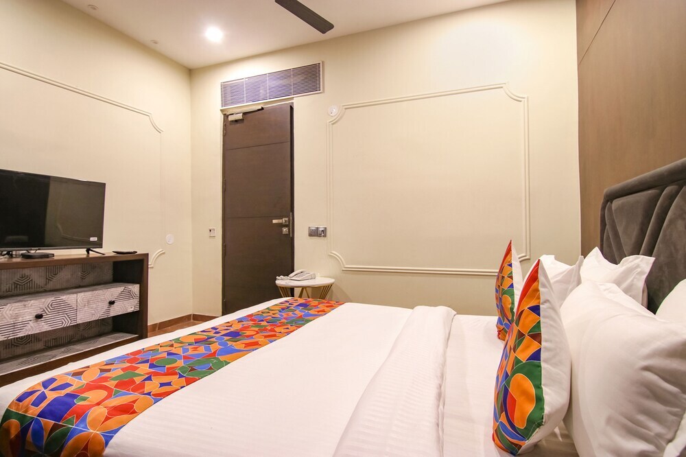 Лудхиана: Fabhotel Prime K9 Crown