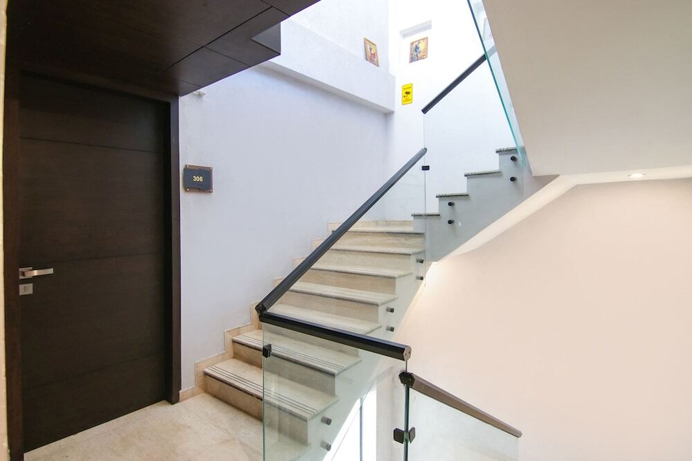 Лудхиана: Fabhotel Prime K9 Crown