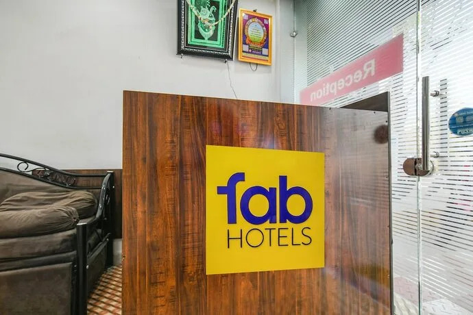 Индаур: Fabexpress Abhinandan