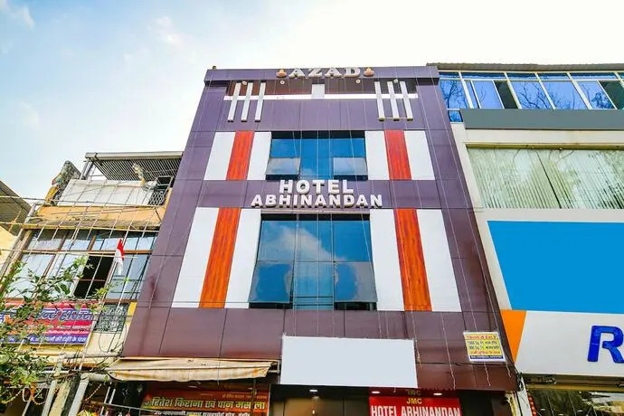Индаур: Fabexpress Abhinandan