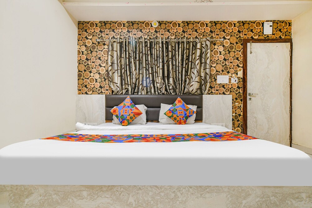 Удджайн: Fabhotel Shivam Palace I