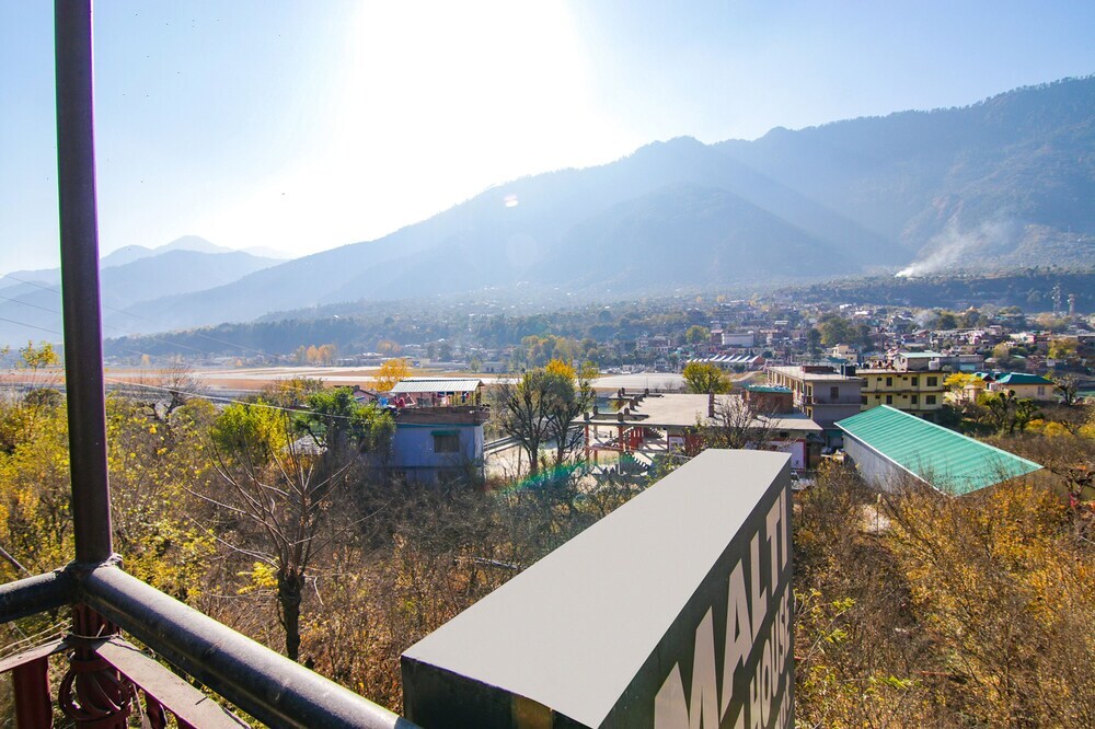Бхунтар: Fabexpress Malti Guest House
